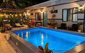 Hotel Perico Azul&Surf Camp